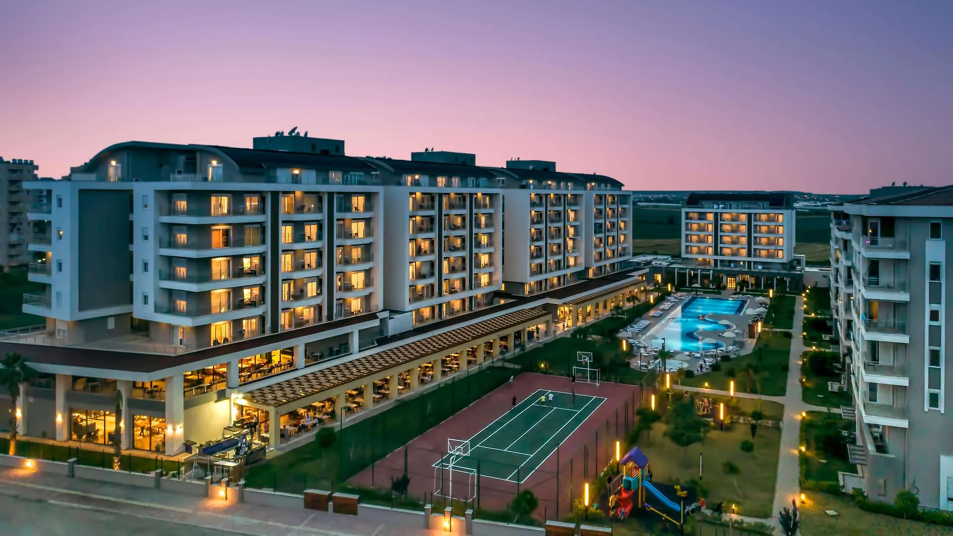 Greenwood Suites Resort アンタルヤ 5*,