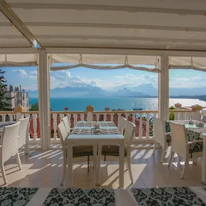 Gasthof Bacchus, Antalya