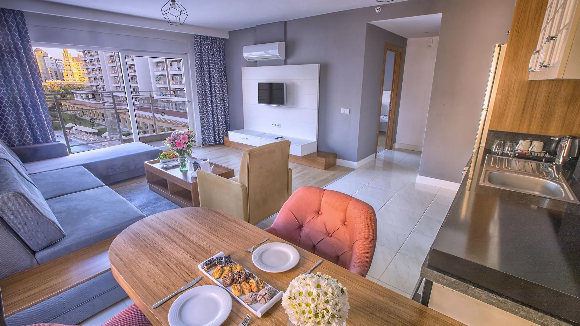 Greenwood Suites Resort Antália 5*,