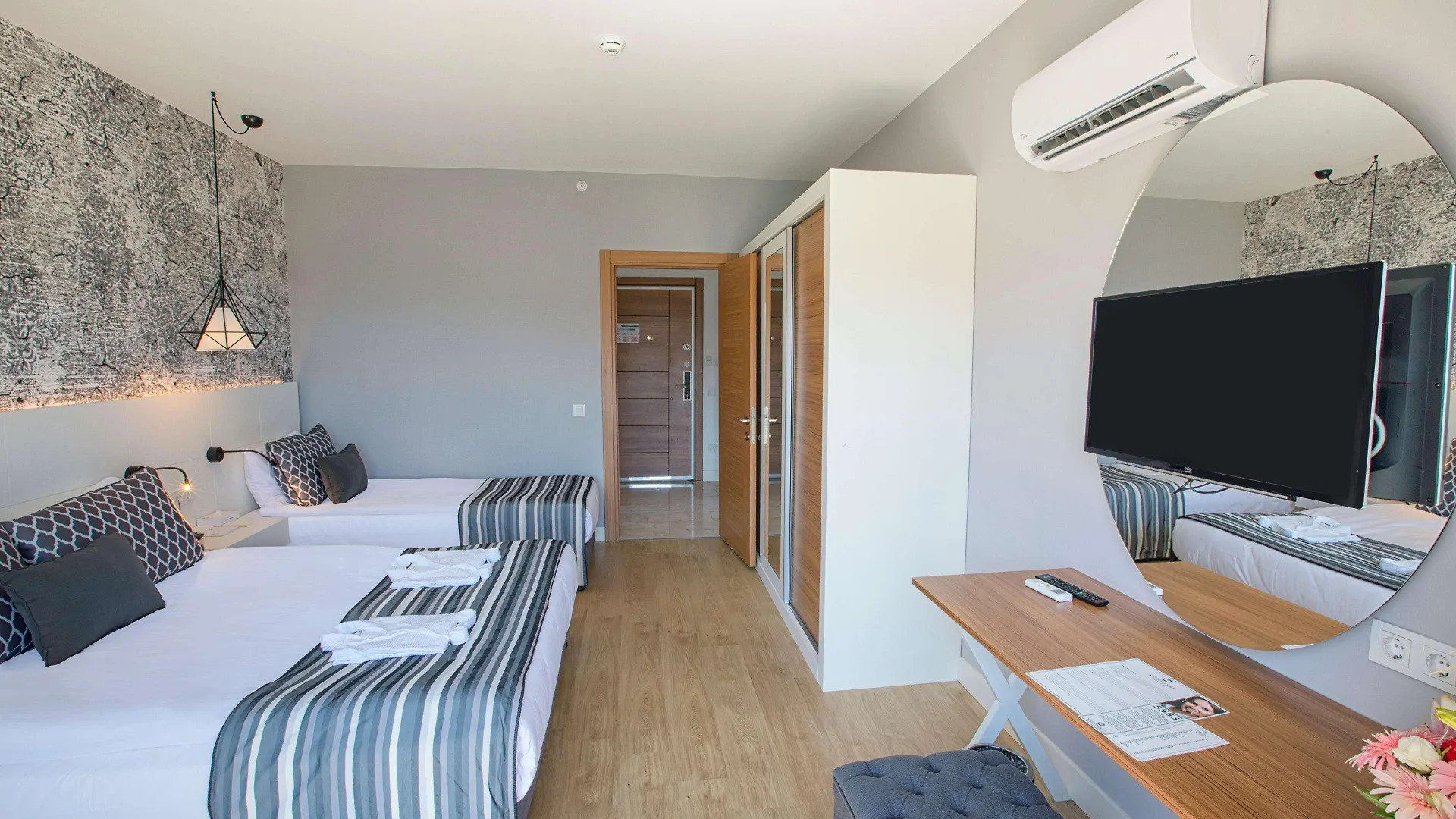 Greenwood Suites Resort Antália 5*,